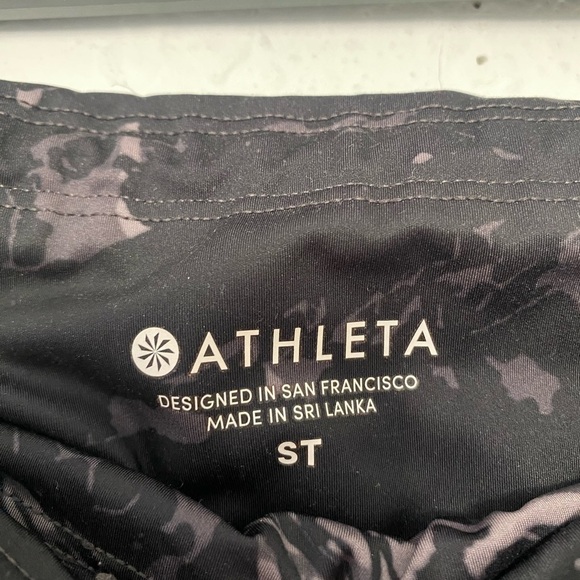 Athleta Velocity Stash Pocket Marble Black 7/8 Tight - Picture 7 of 10